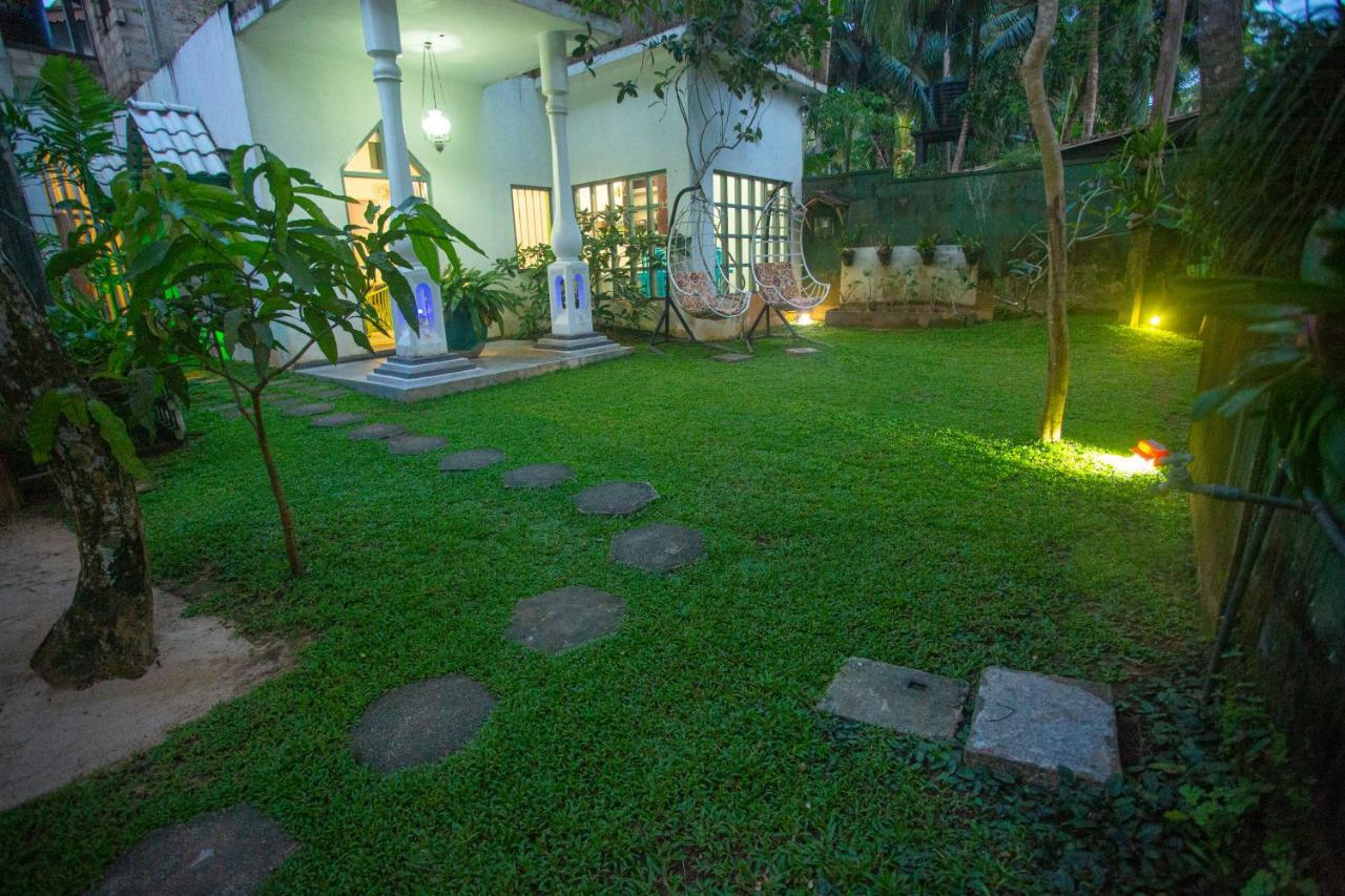 Percy Residence Unawatuna Luaran gambar